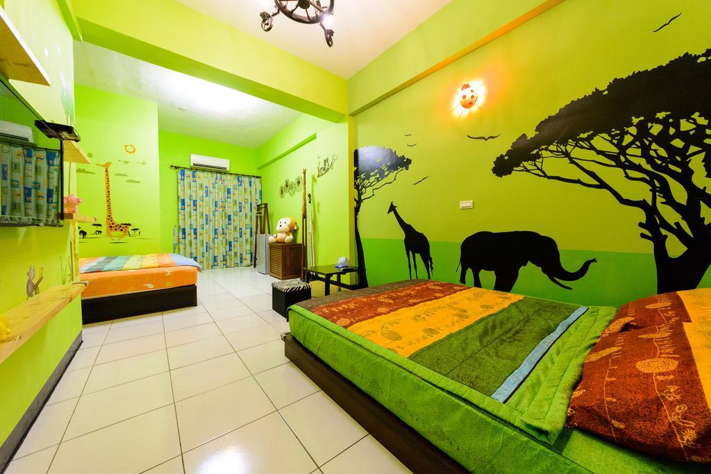 Hotel Play House Tainan Exterior foto