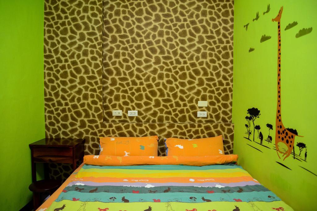Hotel Play House Tainan Exterior foto