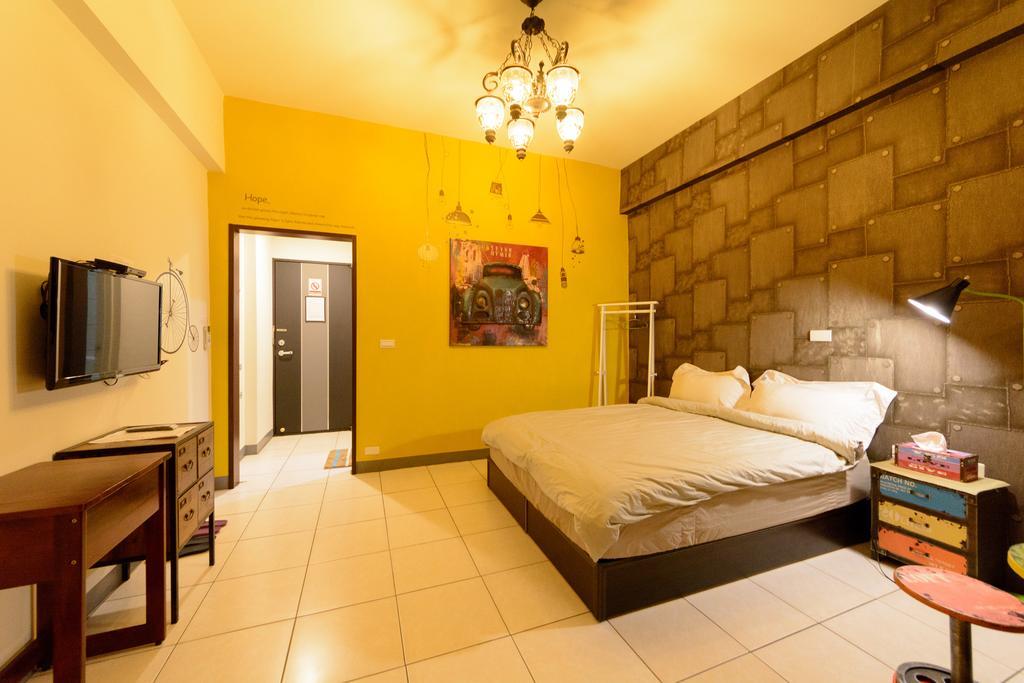 Hotel Play House Tainan Exterior foto