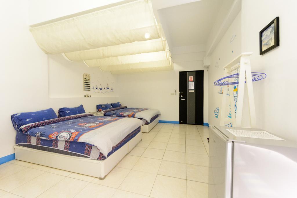 Hotel Play House Tainan Exterior foto